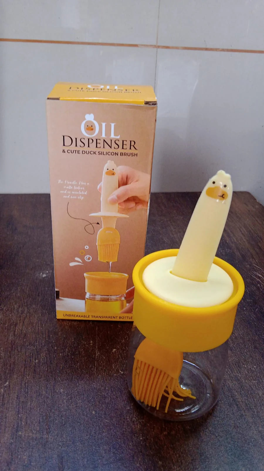 Oil Dispenser Bottle With Silicone Basting Brush 2 In 1  (1 Set)